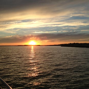 Bay Spirit Tours - Boat Charters Near Me - Hyannis, Massachusetts