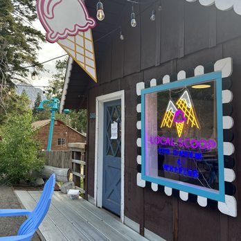 Local Scoop - Ice Cream & Frozen Yogurt Near Me - June Lake, California Local Scoop - Ice Cream & Frozen Yogurt Near Me - June Lake, California