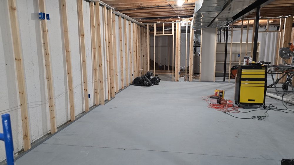 Slide of Estrada Construction