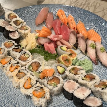 Ai sushi - Sushi Sashimi for 2 plus a salmon roll and a spicy scallop roll - Sushi Bars Near Me - Somerville, New Jersey