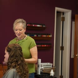 Dolce Vita Salon & Spa - 100% Guarantee,Our  products, Our customer service, Your look.
