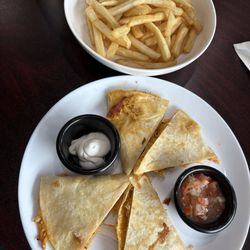 JD Continental Cafe - Chicken Tinga Quesadilla