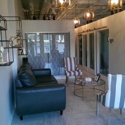 Perfect Style Studio - Waiting area inside Beauty Box Suites where Perfect Style Studio is located