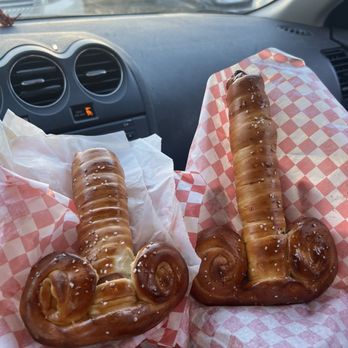 Parkside Pretzel & Snack Bar - a car in the background - Pretzels Near Me - Eureka Springs, Arkansas Parkside Pretzel & Snack Bar - a car in the background - Pretzels Near Me - Eureka Springs, Arkansas