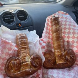 Parkside Pretzel & Snack Bar