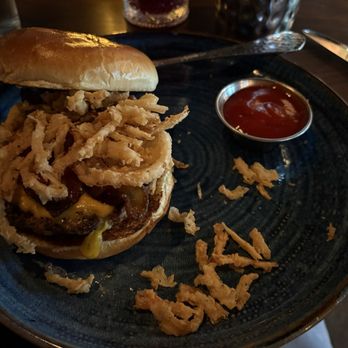 Eureka! - Barbecue Bacon - Burgers Near Me - Ontario, California