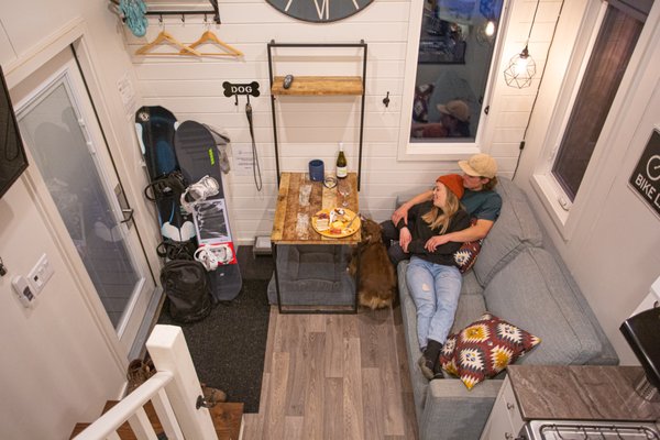 Snow Valley Lodging by null