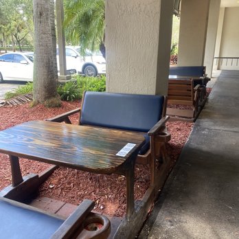Quarterdeck Restaurants - American Near Me - Plantation, Florida Quarterdeck Restaurants - American Near Me - Plantation, Florida