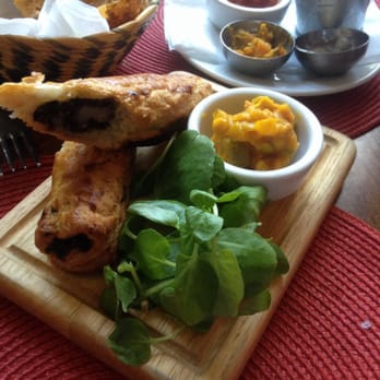 The Parkers Arms - Black pudding sausage rolls - British Near Me - Clitheroe, XGM