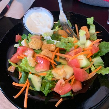 Adelo's Pizza - Garden salad - Italian Near Me - Spokane, Washington