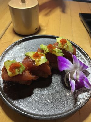 Hannya Sushi Bar by null