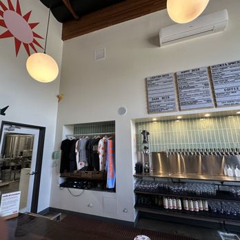 everywhere - Inside - Breweries Near Me - Orange, California