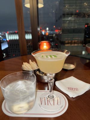 Four Seasons Hotel Tokyo At Marunouchi by null