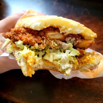 Starbird Chicken - Nashville Hot Chicken Sandwich with pimento cheese - Chicken Shop Near Me - Walnut Creek, California