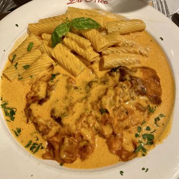 Da Nico Ristorante - Rigatoni alla Vodka - Italian Near Me - New York, New York Da Nico Ristorante - Rigatoni alla Vodka - Italian Near Me - New York, New York