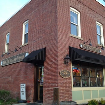 Black Flower - Wine Tasting Room Near Me - Hamburg, New York