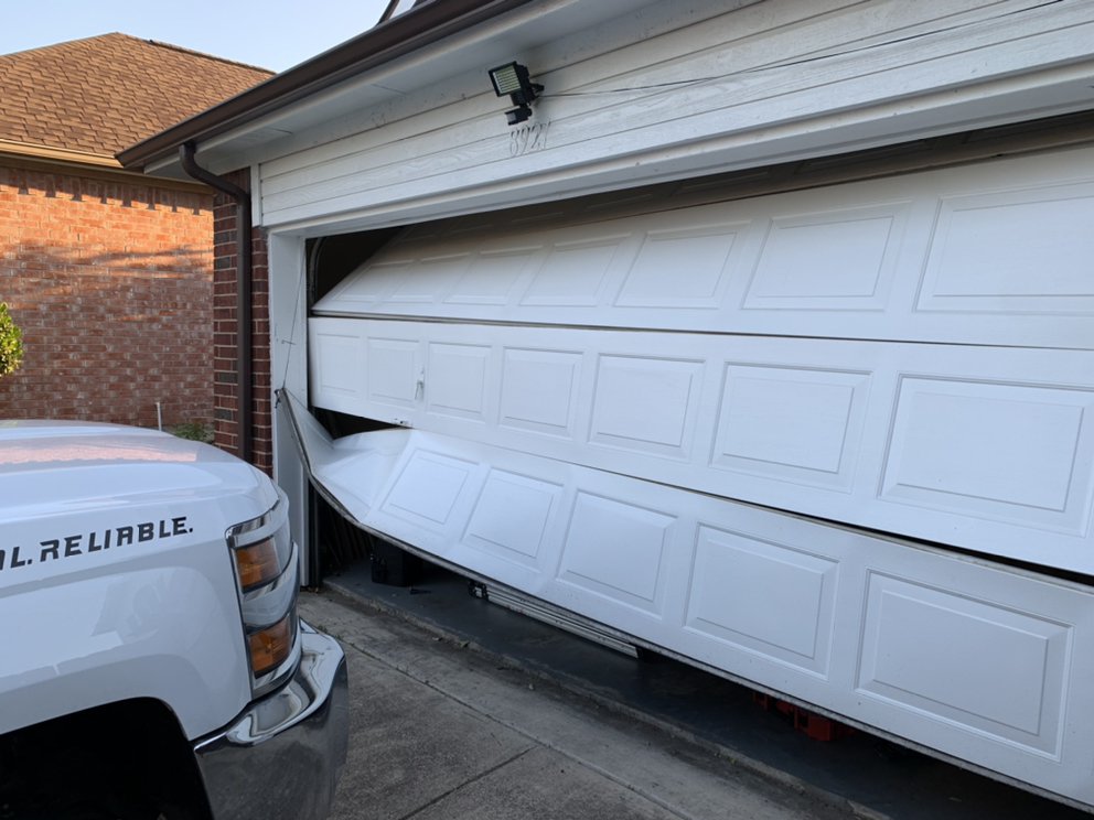 214 Garage Door - Garage Door Contractor in Richardson, TX