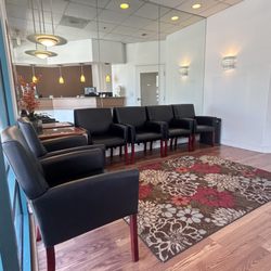 Gerard Banaga - Town Centre Dental - Waiting Room