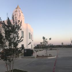 Radha Krishna Temple of Dallas - Beautiful architecture