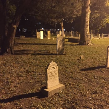 Ghosts & Gravestones - Cemetery - Historical Tours Near Me - Saint Augustine, Florida