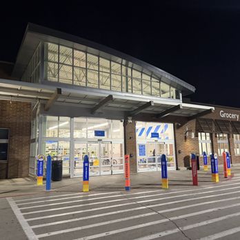 Walmart Supercenter - Closed at 9:30!!! - Grocery Near Me - West Milwaukee, Wisconsin Walmart Supercenter - Closed at 9:30!!! - Grocery Near Me - West Milwaukee, Wisconsin