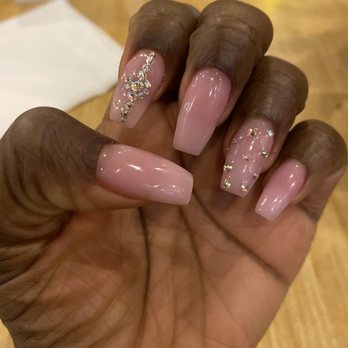 Victoria S Nails Bar - Lee did this - Nail Salons Near Me - Bronx, New York Victoria S Nails Bar - Lee did this - Nail Salons Near Me - Bronx, New York