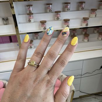 Imperial Aura Nails and Spa - Almond shaped yellow, lemon design. - Waxing Near Me - Bakersfield, California