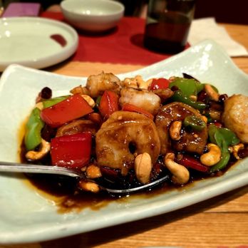 Noah's Kitchen - Kung Pao shrimp - Asian Fusion Near Me - Brookline, Massachusetts