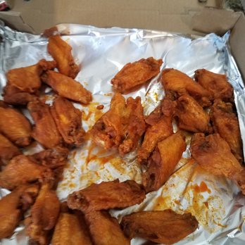 The Wurlitzer Pizza - Hot wings - Pizza Near Me - North Tonawanda, New York The Wurlitzer Pizza - Hot wings - Pizza Near Me - North Tonawanda, New York