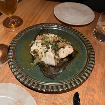 The Quinte Oyster Bar - Cocktail Bars Near Me - Charleston, South Carolina