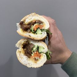 Jojo's Cafe - Yummy banh mi