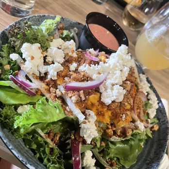 Coughlin's Law Kitchen and Ale House - Strawberry Mango Salad - New American Near Me - Pittsburgh, Pennsylvania