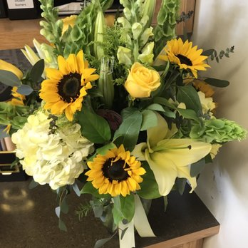 M's Flowers Montebello - Birthday Bouquet! Thanks To Ryan! - Florists Near Me - Montebello, California M's Flowers Montebello - Birthday Bouquet! Thanks To Ryan! - Florists Near Me - Montebello, California