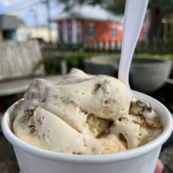Creole Creamery - My pumpkin and oatmeal (two different scoops)