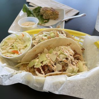 Joe's Fresh Catch - Coconut Point Mall - Fish tacos and crab cake - Seafood Markets Near Me - Estero, Florida Joe's Fresh Catch - Coconut Point Mall - Fish tacos and crab cake - Seafood Markets Near Me - Estero, Florida
