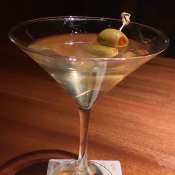 Seasons 52 - Grey goose martini - New American Near Me - Houston, Texas