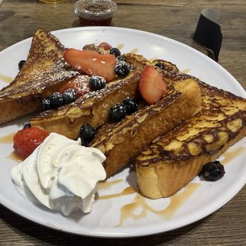 The Bread And Honey House - French Toast - Breakfast & Brunch Near Me - Mesa, Arizona The Bread And Honey House - French Toast - Breakfast & Brunch Near Me - Mesa, Arizona