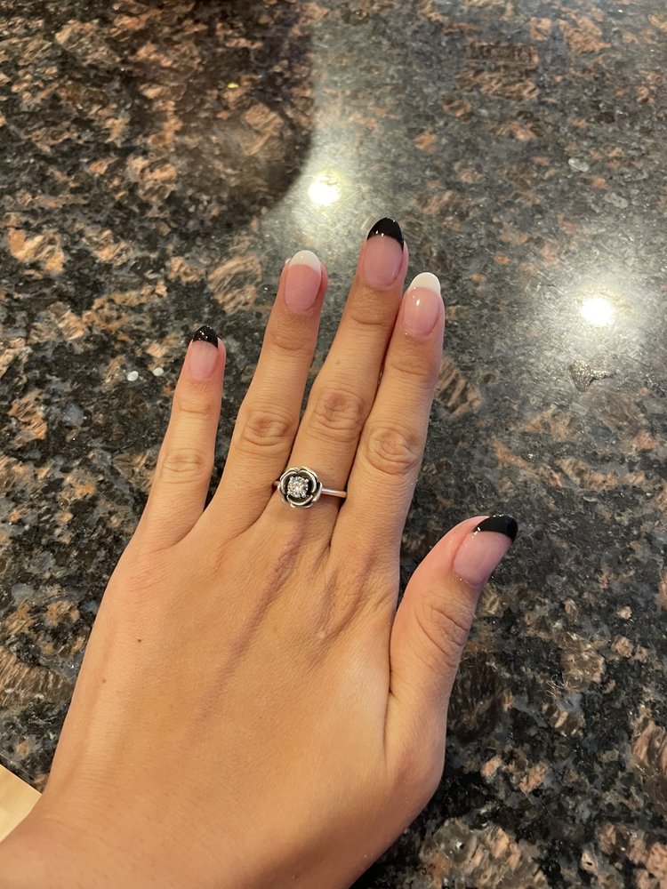 PROFESSIONAL NAILS Updated September 2024 48 Photos & 18 Reviews