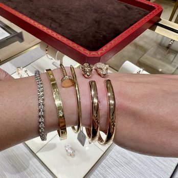 Cartier - Panthere - wedding gift - Jewelry Near Me - Honolulu, Hawaii Cartier - Panthere - wedding gift - Jewelry Near Me - Honolulu, Hawaii