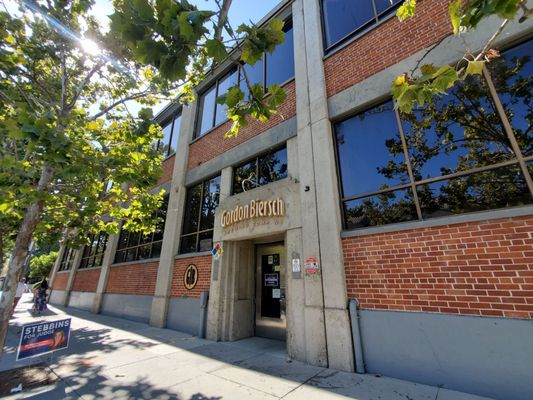 Gordon Biersch Brewing Company by null