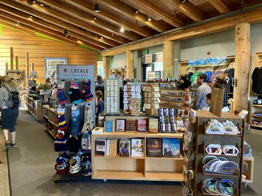 Craig Thomas Discovery and Visitor Center by null