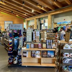 Craig Thomas Discovery and Visitor Center - Souvenirs