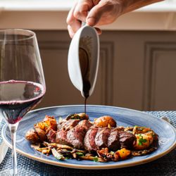 Town Meeting Bistro - Hanger Steak