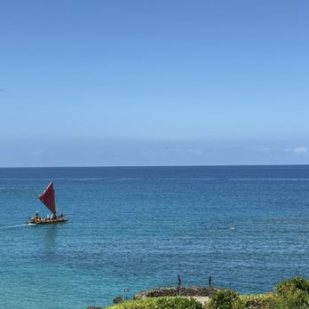 Authentic Hawaiian Sails - The Boat heading out from the Mauna Kea on the next excursion. - Sailing Near Me Authentic Hawaiian Sails - The Boat heading out from the Mauna Kea on the next excursion. - Sailing Near Me