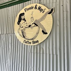 Flossie & May's