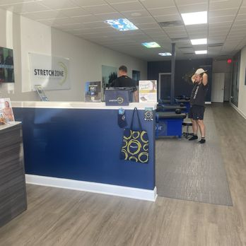 Stretch Zone - Inside view  from the front door - Trainers Near Me - Austin, Texas