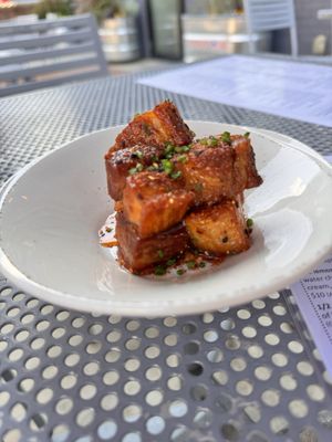 Brewer's Tap & Table by null