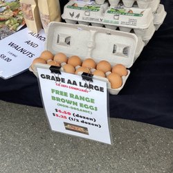 Stueve Family Farms - Free Range Brown Eggs at the Divisadero Farmers Market San Francisco