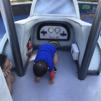 Larsen Playground - Playgrounds Near Me - San Francisco, California