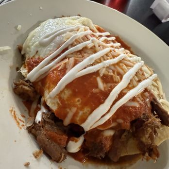 Fat Milo's All Day Cafe - Carnitas Huevos Rancheros - American Near Me - Sherwood, Oregon Fat Milo's All Day Cafe - Carnitas Huevos Rancheros - American Near Me - Sherwood, Oregon
